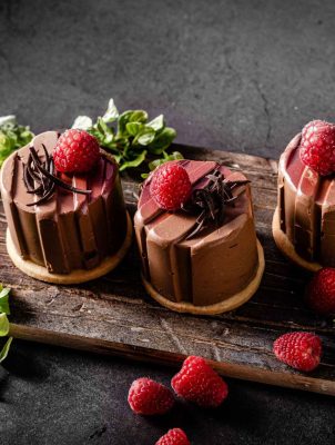homemade-chocolate-mini-cakes-2024-09-23-12-24-18-utc_11zon.jpg